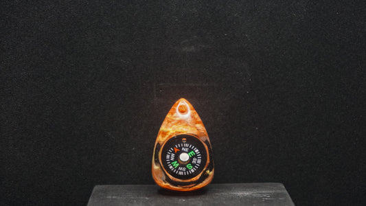 Compass 082